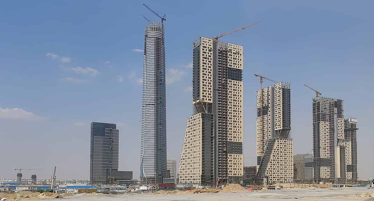 تحالف عالمي يقدم عرضًا لإدارة المركز المالي بالعاصمة الجديدة